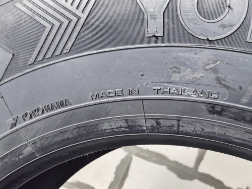 Грузовая шина Yokohama 704R 295/80 R22.5 152/148M, ведущая ось