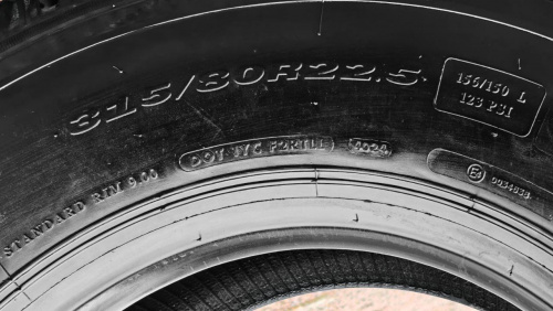 Грузовые шины LingLong 315/80R22.5 D960 154/150M 18PR TL