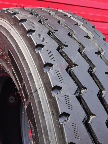 Грузовая шина 315/80R22.5 Aplus AM201