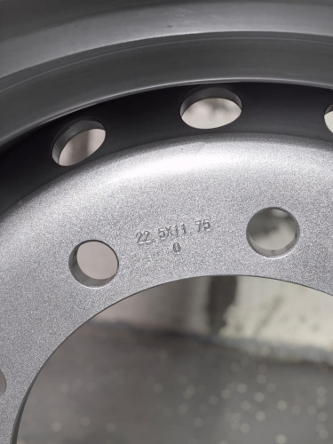 Better 11.75x22.5 10x335 ET0 D281